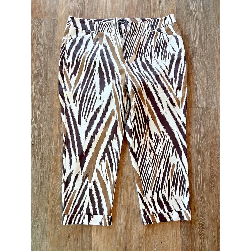 Chicos So Slimming Brown Black Zebra Animal Print Cropped Capri Pants Size 3 EUC